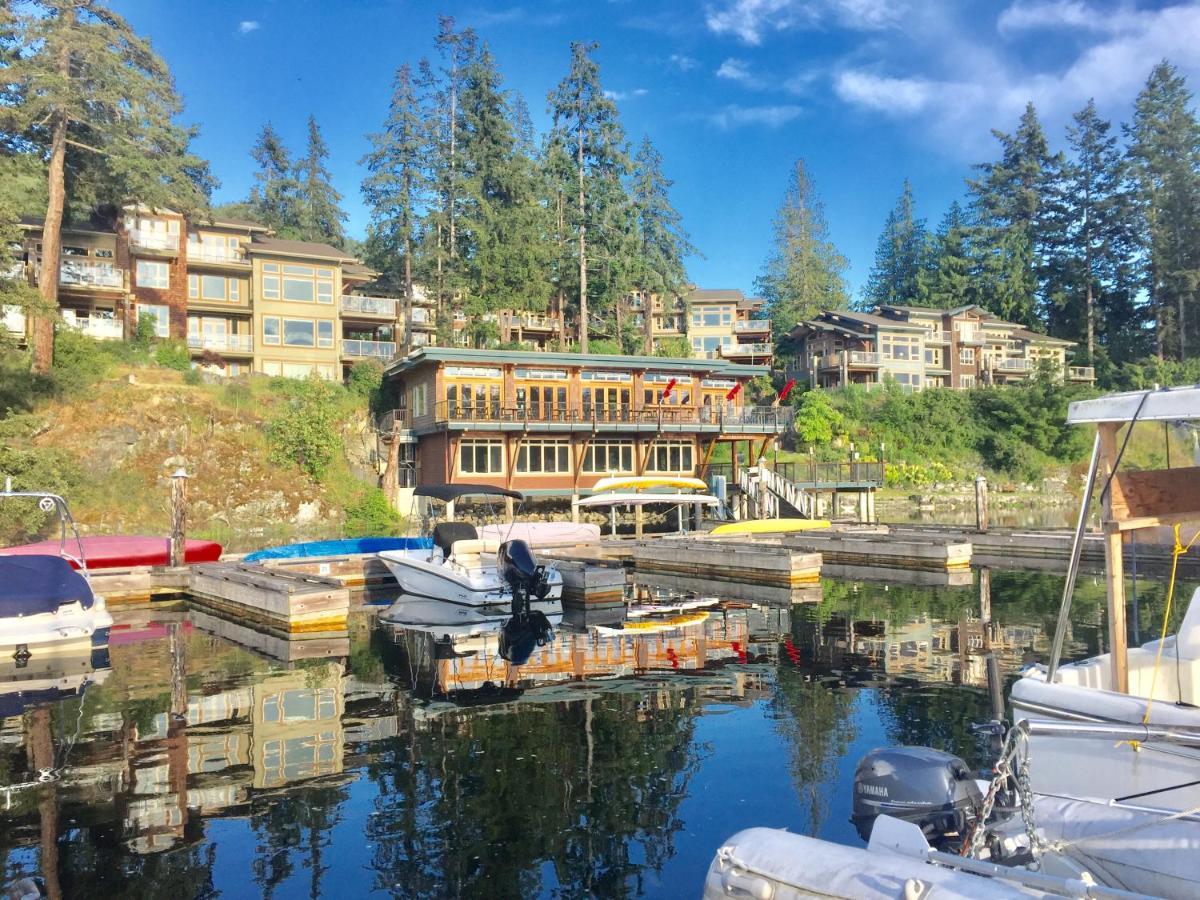 Madeira Park Painted Boat Resort Spa And Marina מראה חיצוני תמונה